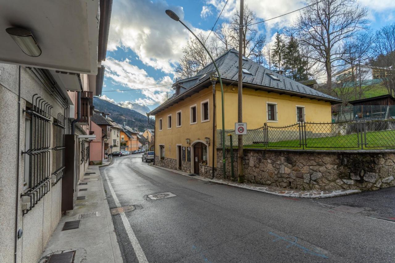 Hladik House - Alpi Giulie Cosy Apartment Tarvisio Eksteriør billede